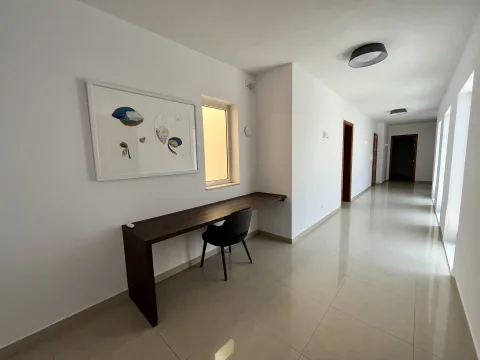 3 bed Penthouse For Rent in Sliema, Sliema - thumb 12