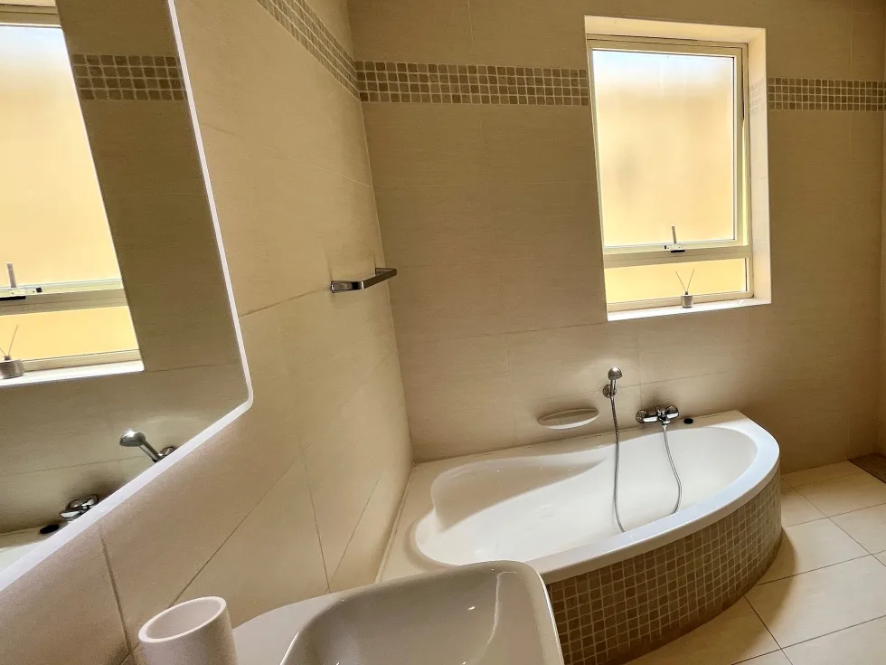 3 bed Penthouse For Rent in Sliema, Sliema - thumb 18