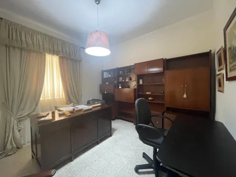 3 bed Town House For Rent in Sliema, Sliema - thumb 8