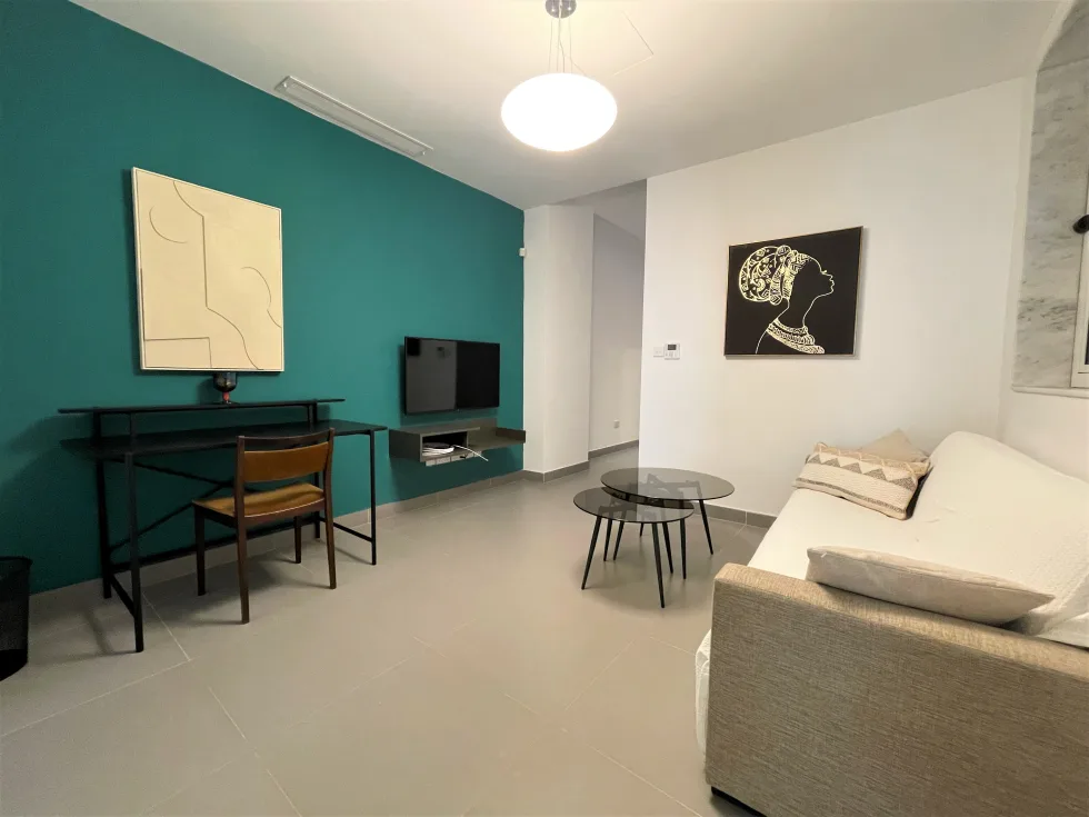 3 bed Apartment For Rent in Sliema, Sliema - thumb 10