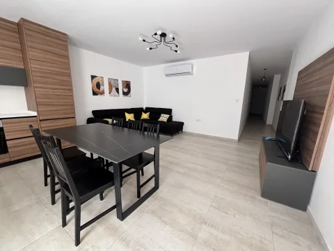 3 bed Apartment For Rent in Birkirkara, Birkirkara - thumb 2