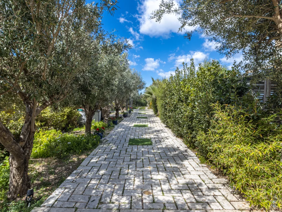 5 bed Farmhouse For Rent in Mgarr, Mgarr - thumb 22