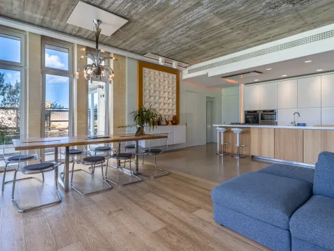 5 bed Farmhouse For Rent in Mgarr, Mgarr - thumb 8