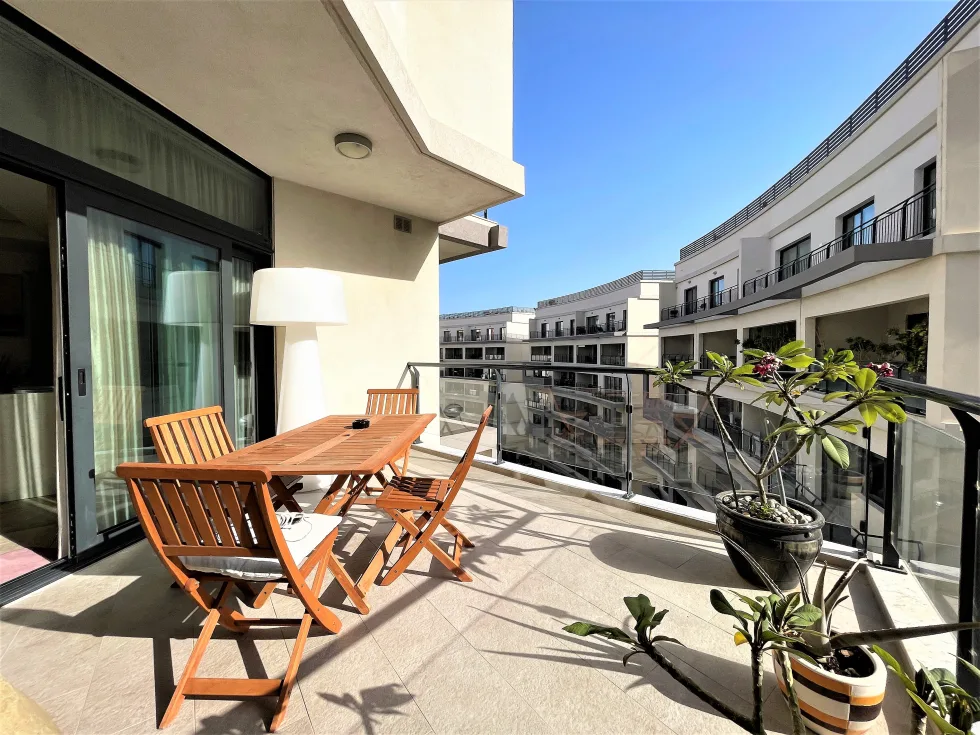 3 bed Apartment For Sale in St Julian's, St Julian's - thumb 3