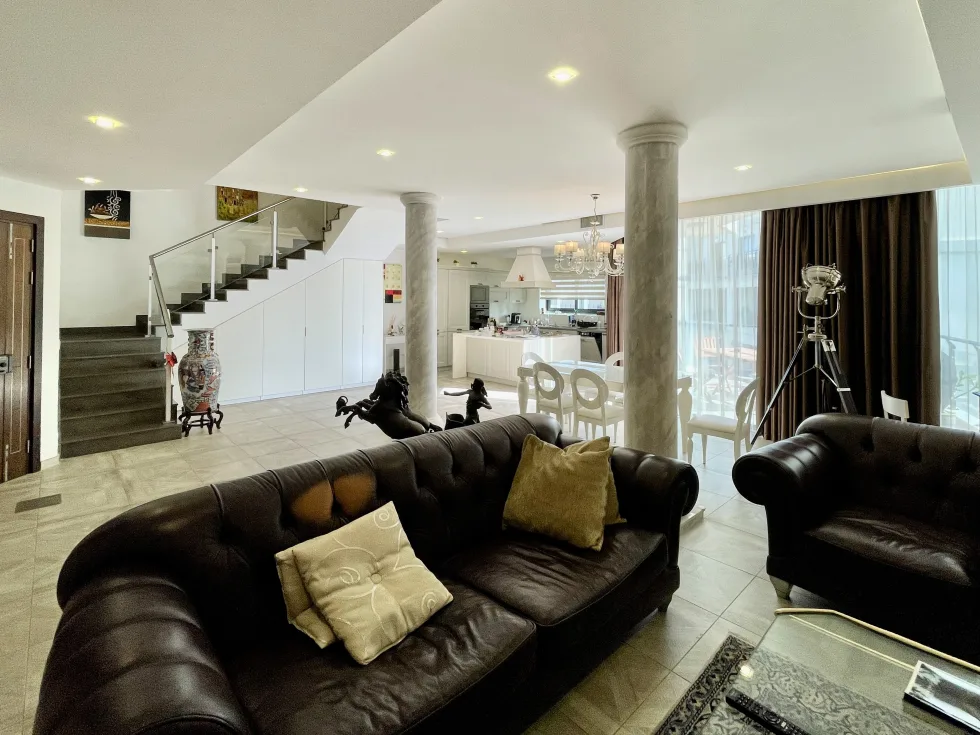 3 bed Apartment For Sale in St Julian's, St Julian's - thumb 6