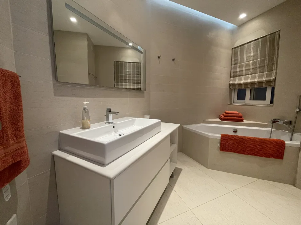 3 bed Apartment For Rent in Sliema, Sliema - thumb 11