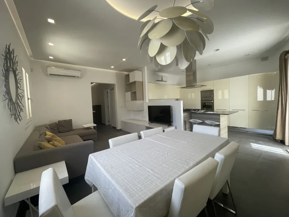 3 bed Apartment For Rent in Sliema, Sliema - thumb 3