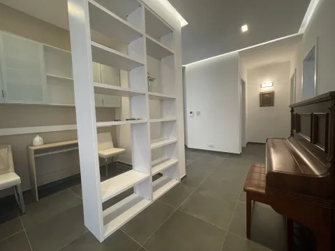 3 bed Apartment For Rent in Sliema, Sliema - thumb 7