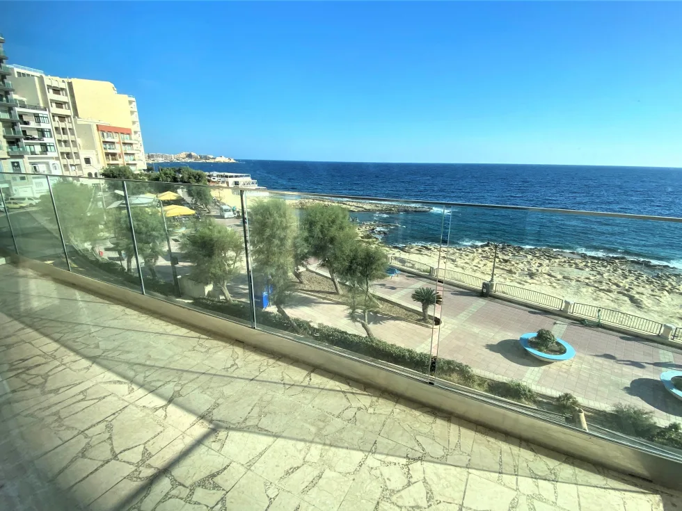 3 bed Apartment For Rent in Sliema, Sliema - thumb 1