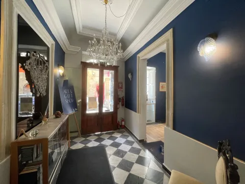 6 bed Hotel For Sale in Cospicua, Cospicua - thumb 1