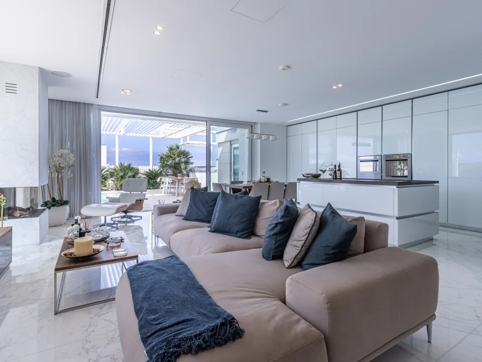 5 bed Villa For Sale in Naxxar, Naxxar - thumb 4