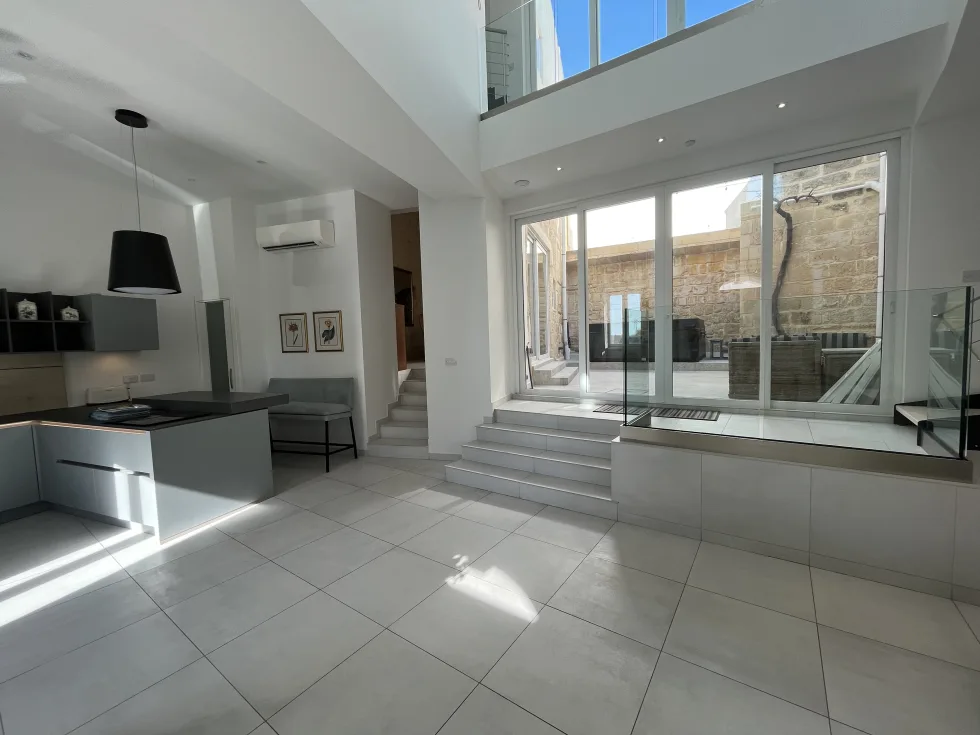 4 bed Town House For Rent in Gharghur, Gharghur - thumb 1