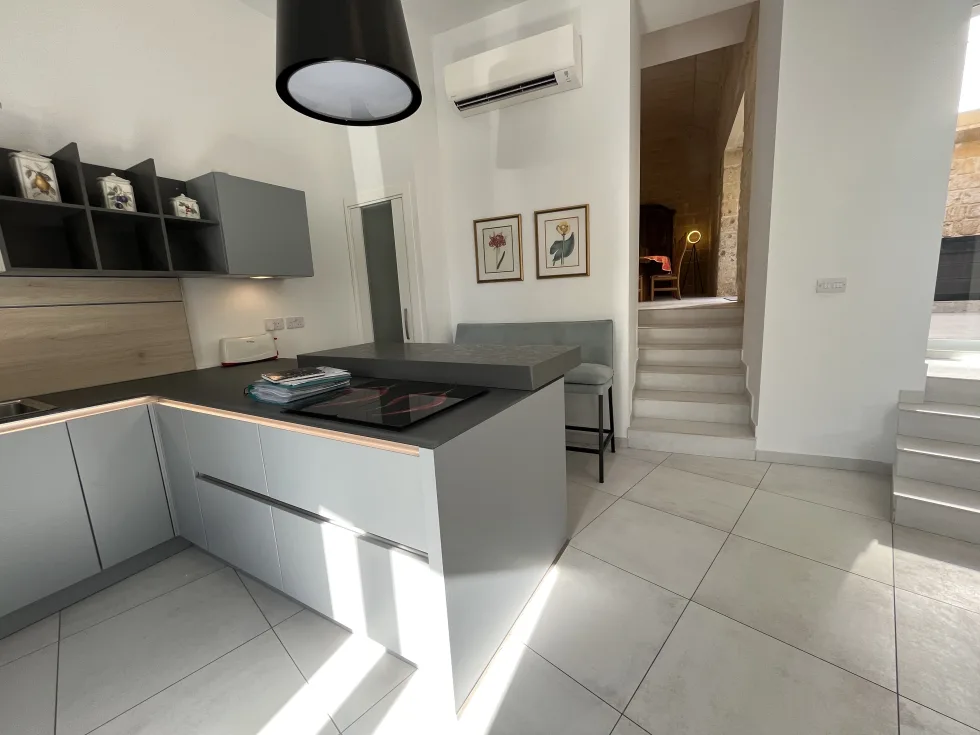 4 bed Town House For Rent in Gharghur, Gharghur - thumb 4