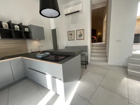 4 bed Town House For Rent in Gharghur, Gharghur - thumb 4