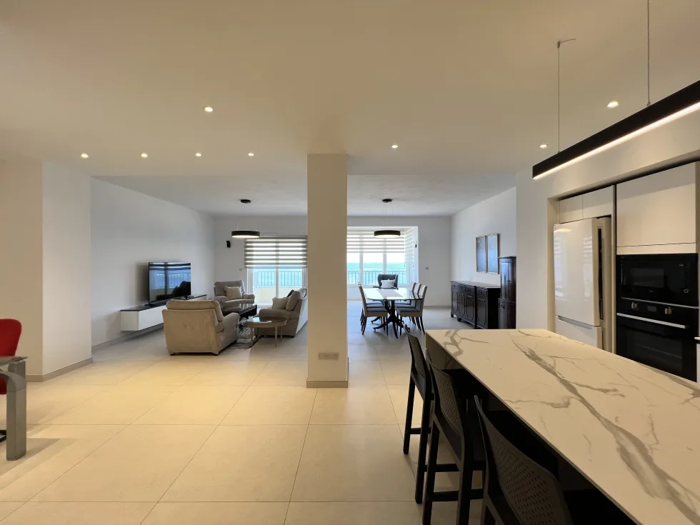 3 bed Apartment For Rent in Sliema, Sliema - thumb 9