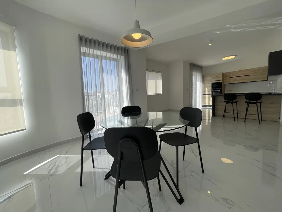2 bed Apartment For Rent in Swieqi, Swieqi - thumb 4