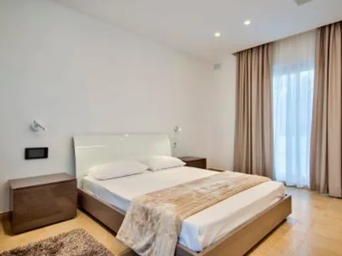 4 bed Villa For Rent in Iklin, Iklin - thumb 8