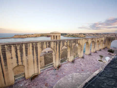 7 bed Town House For Sale in Valletta, Valletta - thumb 1