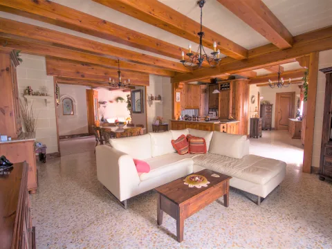 7 bed Town House For Sale in Valletta, Valletta - thumb 6