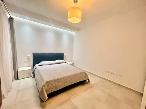 3 bed Apartment For Rent in Sliema, Sliema - thumb 12