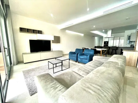 3 bed Apartment For Rent in Sliema, Sliema - thumb 3