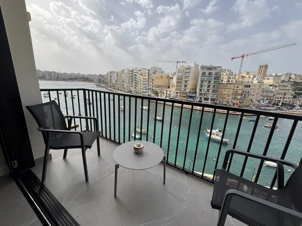 3 bed Apartment For Rent in St Julian's, St Julian's - thumb 3