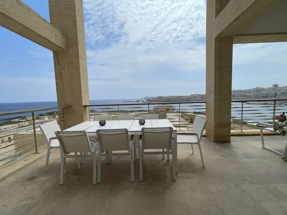 3 bed Penthouse For Rent in Sliema, Sliema - thumb 1