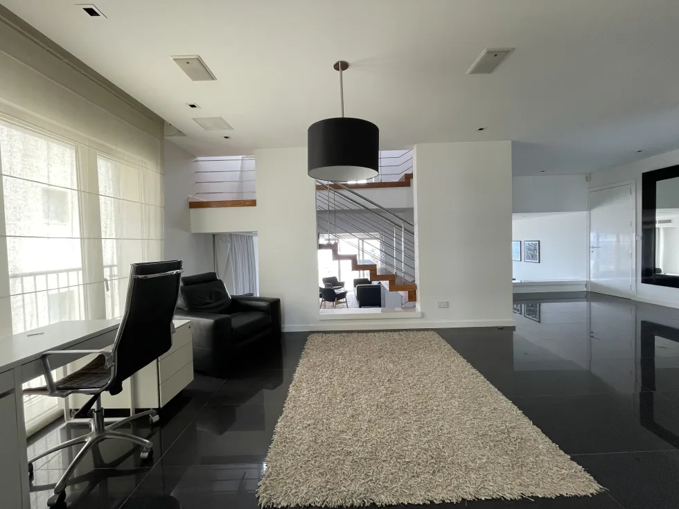 3 bed Penthouse For Rent in Sliema, Sliema - thumb 6