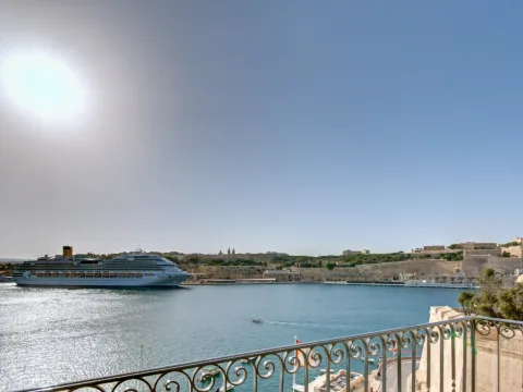 2 bed Apartment For Sale in Senglea, Senglea - thumb 1