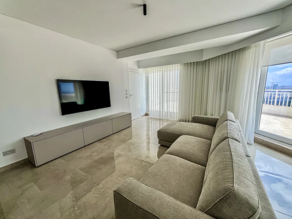 2 bed Penthouse For Rent in San Gwann, San Gwann - thumb 1