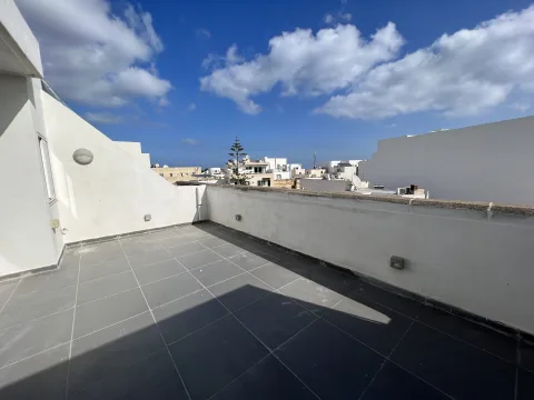 2 bed Penthouse For Rent in Swieqi, Swieqi - thumb 1