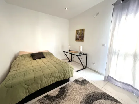 2 bed Penthouse For Rent in Swieqi, Swieqi - thumb 7