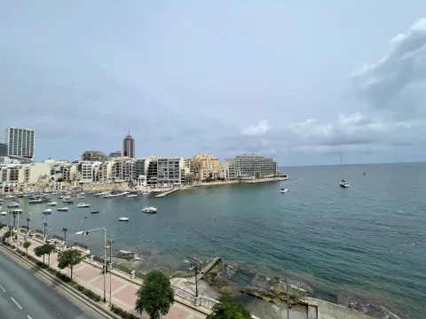 3 bed Apartment For Rent in St Julian's, St Julian's - thumb 2