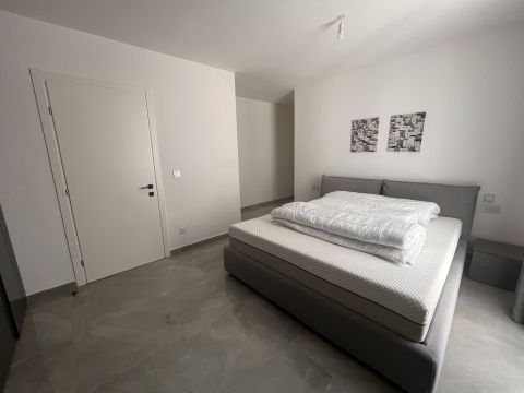 3 bed Penthouse For Rent in St Julian's, St Julian's - thumb 12