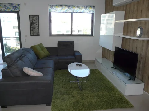 2 bed Penthouse For Rent in St Julian's, St Julian's - thumb 3