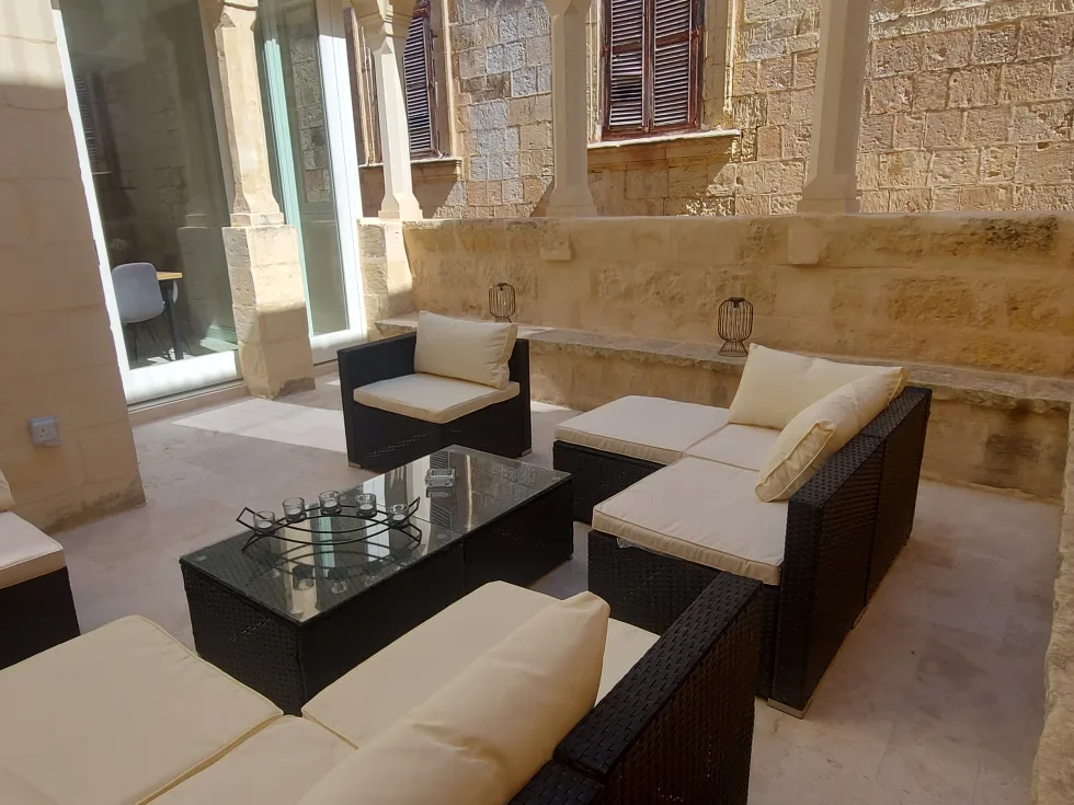 3 bed Town House For Rent in Mdina, Mdina - thumb 2