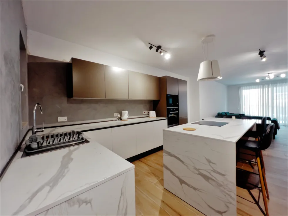 3 bed Apartment For Rent in St Julian's, St Julian's - thumb 3