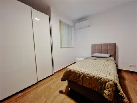 3 bed Apartment For Rent in St Julian's, St Julian's - thumb 6