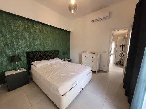 1 bed Penthouse For Rent in Valletta, Valletta - thumb 13