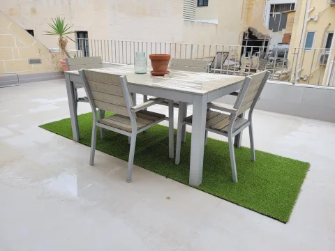 1 bed Penthouse For Rent in Valletta, Valletta - thumb 16