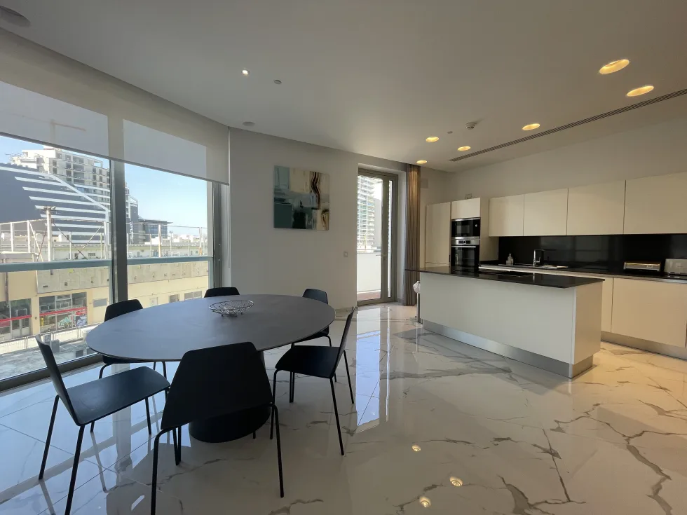 1 bed Apartment For Rent in Sliema, Sliema - thumb 3