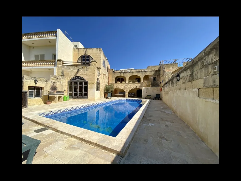7 bed Farmhouse For Sale in Ghasri, Gozo, Ghasri, Gozo - thumb 1