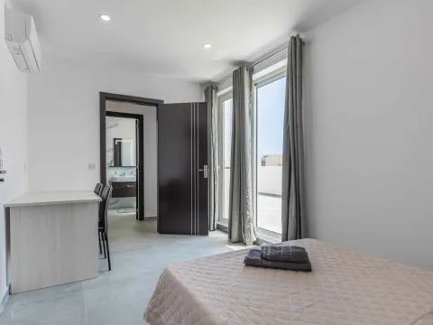 2 bed Penthouse For Rent in St Julian's, St Julian's - thumb 14