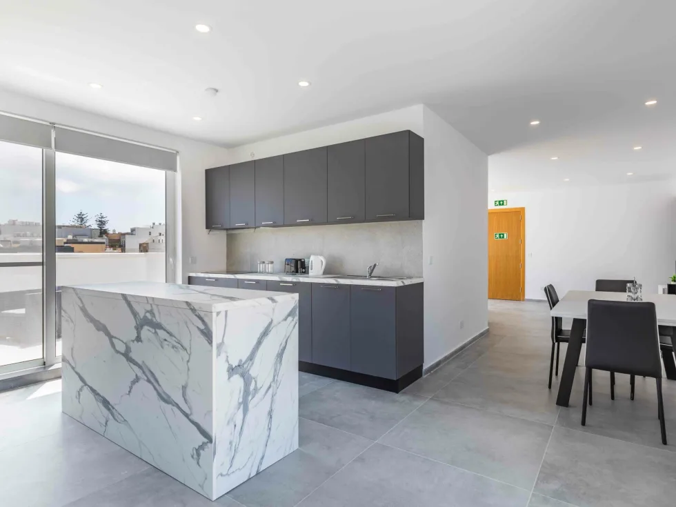 2 bed Penthouse For Rent in St Julian's, St Julian's - thumb 5