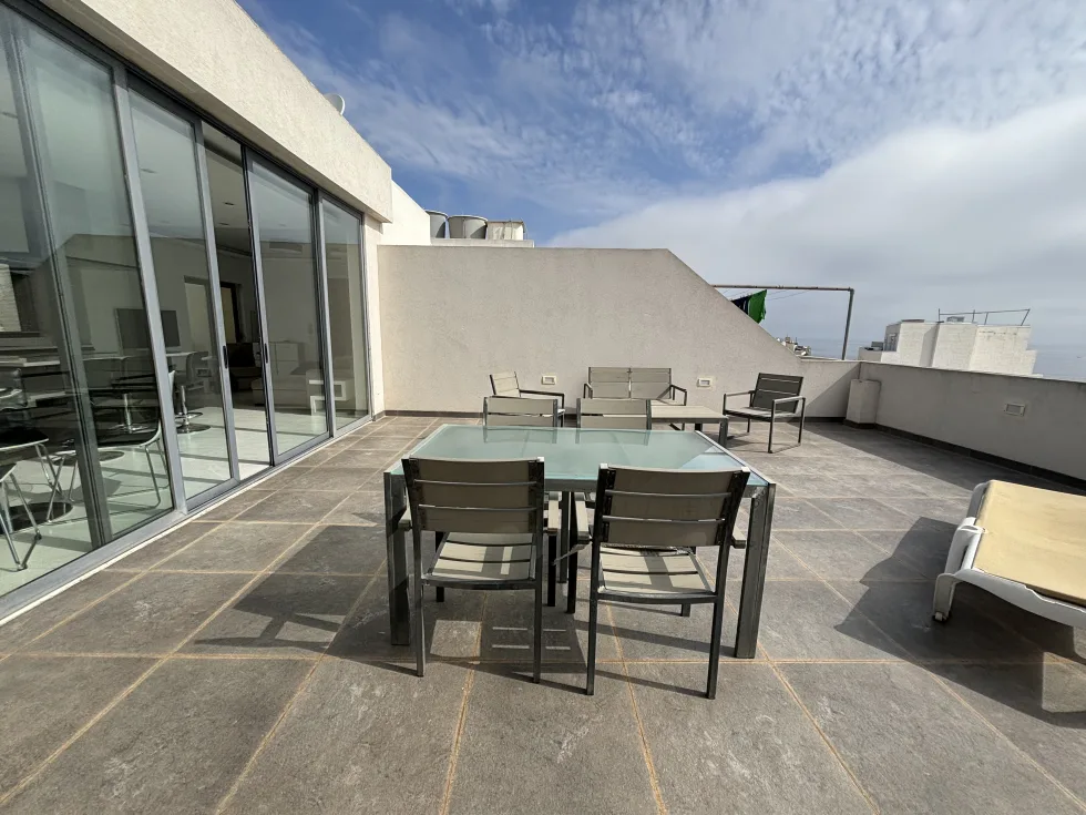 1 bed Penthouse For Rent in St Julian's, St Julian's - thumb 2