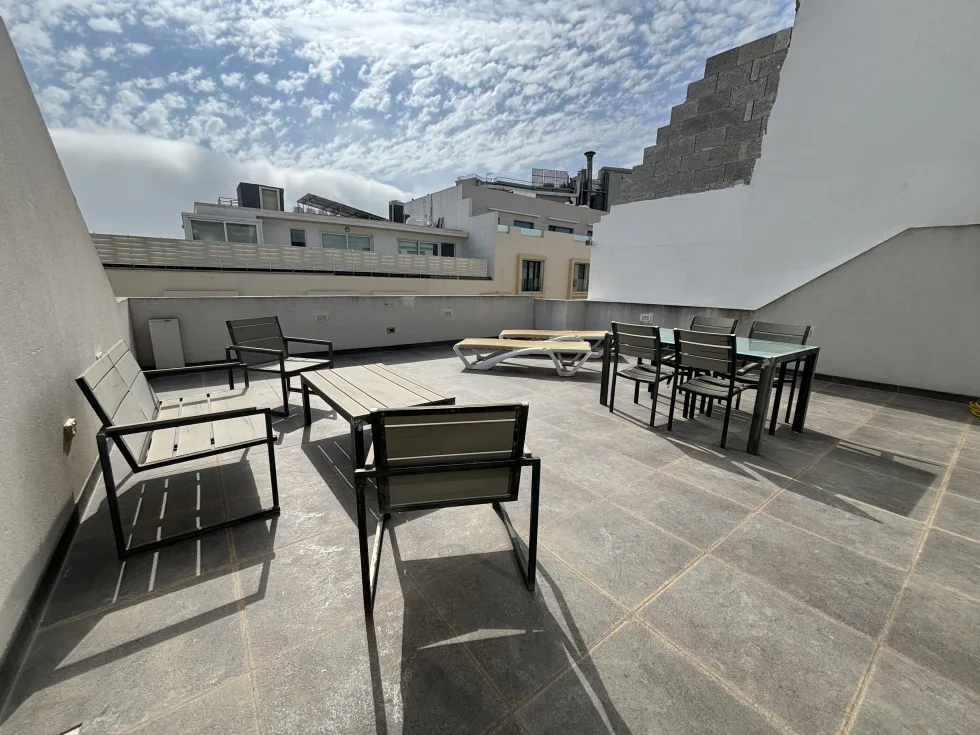 1 bed Penthouse For Rent in St Julian's, St Julian's - thumb 3