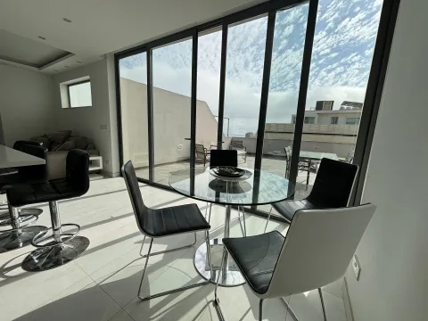 1 bed Penthouse For Rent in St Julian's, St Julian's - thumb 6