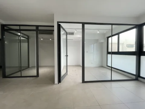 0 bed Office For Rent in Sliema, Sliema - thumb 2