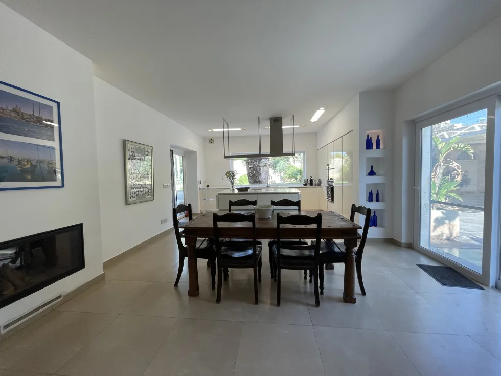 4 bed Villa For Rent in Iklin, Iklin - thumb 2