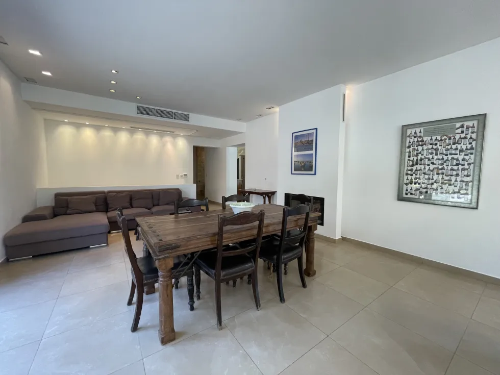 4 bed Villa For Rent in Iklin, Iklin - thumb 4